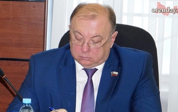 Заместитель председателя Оренбургского горсовета Игорь Шепель намерен сложить с себя полномочия