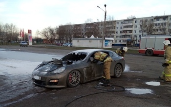 Месть обидчику: кто и зачем поджег Porsche Panamera в Оренбурге?