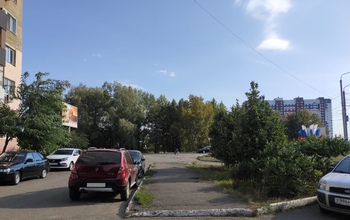 В Оренбурге нуждающиеся просят милостыню прямо на проезжей части