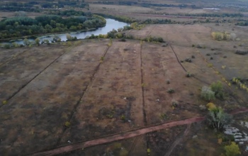 В Оренбурге близ озера Малахово горы мусора становятся всё больше