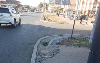 В Оренбурге во время ремонта разворотили тротуары