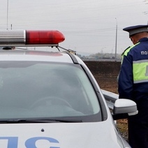 Пьяный мотоциклист, перевозивший марихуану, предложил взятку полицейским (18+)