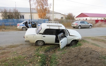 Сильно хотевший спать житель Адамовки угнал машину, чтобы быстрее добраться до дома