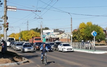 В Оренбурге  на некоторых перекрестках отсутствуют стоп-линии