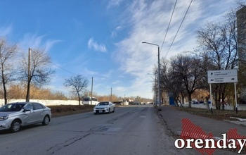 Состояние улицы Орской чиновникам тоже не нравится