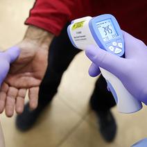 Школьника из Сорочинска не допустили к занятиям из-за его отказа измерить температуру