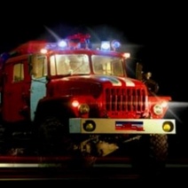 В Оренбуржье пожарные тушили баню, летнюю кухню, гараж и авто