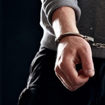 В Оренбурге задержаны подозреваемые в серии краж из магазинов, автосервиса и парикмахерских