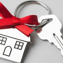 Чиновники из Кваркенского района хотели лишить гражданку права пользования жильем