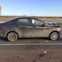 В Октябрьском районе пьяный водитель Лады-Весты 