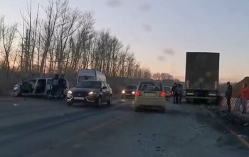 Под Оренбургом Лада Ларгус 