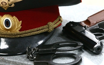В Новоорском районе вынесен приговор экс-полицейскому, обвиненному в мошенничестве
