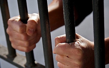 Жители Бузулука лишились свободы на 8 и 11 лет за преступления в отношении 15-летней девочки (18+)