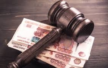 Упавшая в яму жительница Новотроицка отсудила у коммунальщиков компенсацию