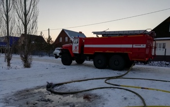 Жильцы дома самостоятельно выбрались из полыхаюшего здания в Южном Урале