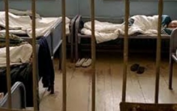 Сидящий в тюрьме инвалид считает, что из его пенсии необоснованно удерживают деньги