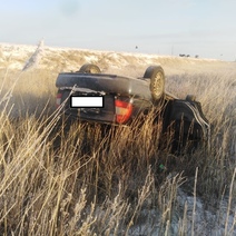 Под Светлым водитель после серьезного ДТП несколько часов пролежал в поле