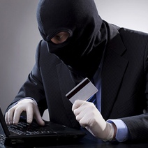 Житель Оренбурга перевел мошенникам почти 3 миллиона рублей