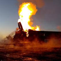 Пожар на нефтяном месторождении в Оренбуржье: один человек пострадал