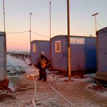 Прокуратура взяла на контроль пожар на нефтяном месторождении в Оренбуржье