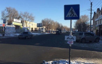 Не обозначенных дорожными знаками 