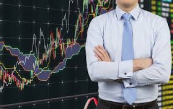 Пытавшийся стать биржевым брокером оренбуржец лишился 345 тысяч рублей
