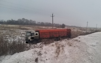 В Бугуруслане произошло ДТП с грузовым 