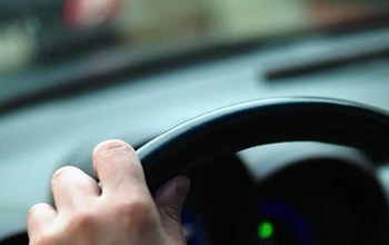 Ранее судимый житель Орска угнал автомобиль, потому что сильно замёрз
