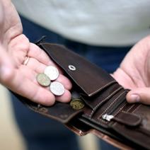 В Новотроицке водителю автобуса больше полугода не платили зарплату