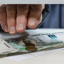 Большинство оренбуржцев считают, что взрослые дети должны материально помогать родителям