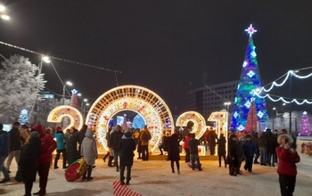 В новогоднюю ночь в Оренбурге заоблачно взлетели цены на такси