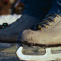 Где в Оренбурге можно покататься на коньках