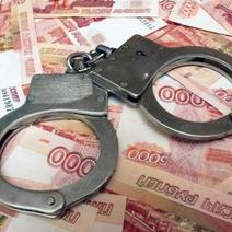 В Адамовском районе рецидивист вынес из чужого дома 300 тысяч рублей