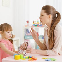 В Оренбургском районе ребенок-инвалид не получал необходимые занятия с логопедом