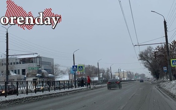 Оренбург пестрит дорожными знаками-обманками