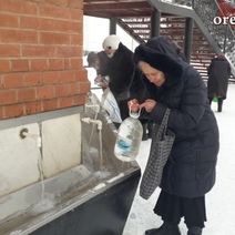 Оренбуржцы уже могут идти в храмы за святой водой