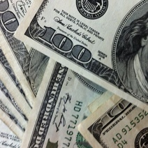 Неизвестные незаконно перевели из Оренбурга в США 282 тысячи долларов