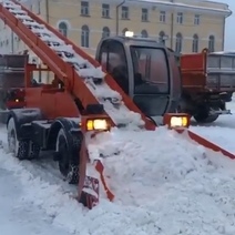 В Оренбурге ломают голову над тем, как использовать приобретенные ранее лаповые снегопогрузчики