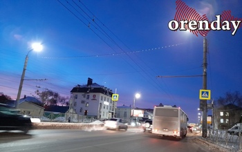 На одной из самых оживленных улиц Оренбурга долгое время не работают светофоры