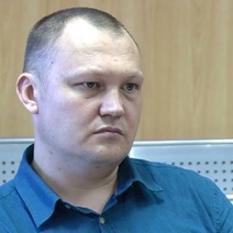 Оренбургский суд оштрафовал правозащитника Тимура Рахматулина за участие в митинге