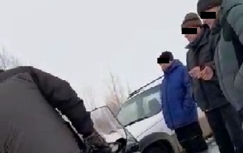 В Ясненском районе «рыбак» на снегоходе сбил охотоведа