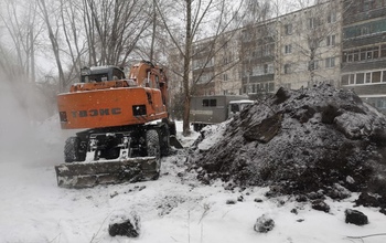 Коммунальная авария в Бузулуке: устранить порыв на теплосетях обещают к 18:00