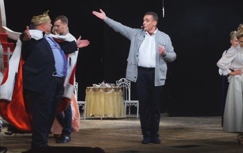 Оренбургские чиновники снова сыграют в спектакле