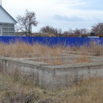 Бизнесмен-застройщик, оставивший молодую семью только с фундаментом дома, заработал принудительные работы