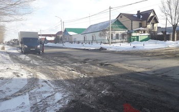Пожалуй, это худшее дорожное покрытие в центре Оренбурга!