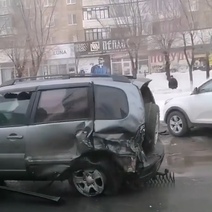 Участниками ДТП в Оренбурге стали несколько автомобилей