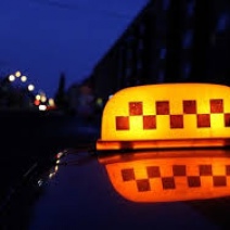 В Новотроицке таксист лишился денег под предлогом предоплаты на карту