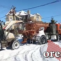 В Ростошах возник настоящий коллапс из-за заметенных снегом дорог