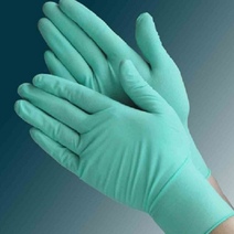 Полмиллиона за несуществующие перчатки: В Кувандыке жертвой мошенников стал директор аптеки