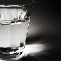 В Сорочинске пенсионер перепутал уксус с водой